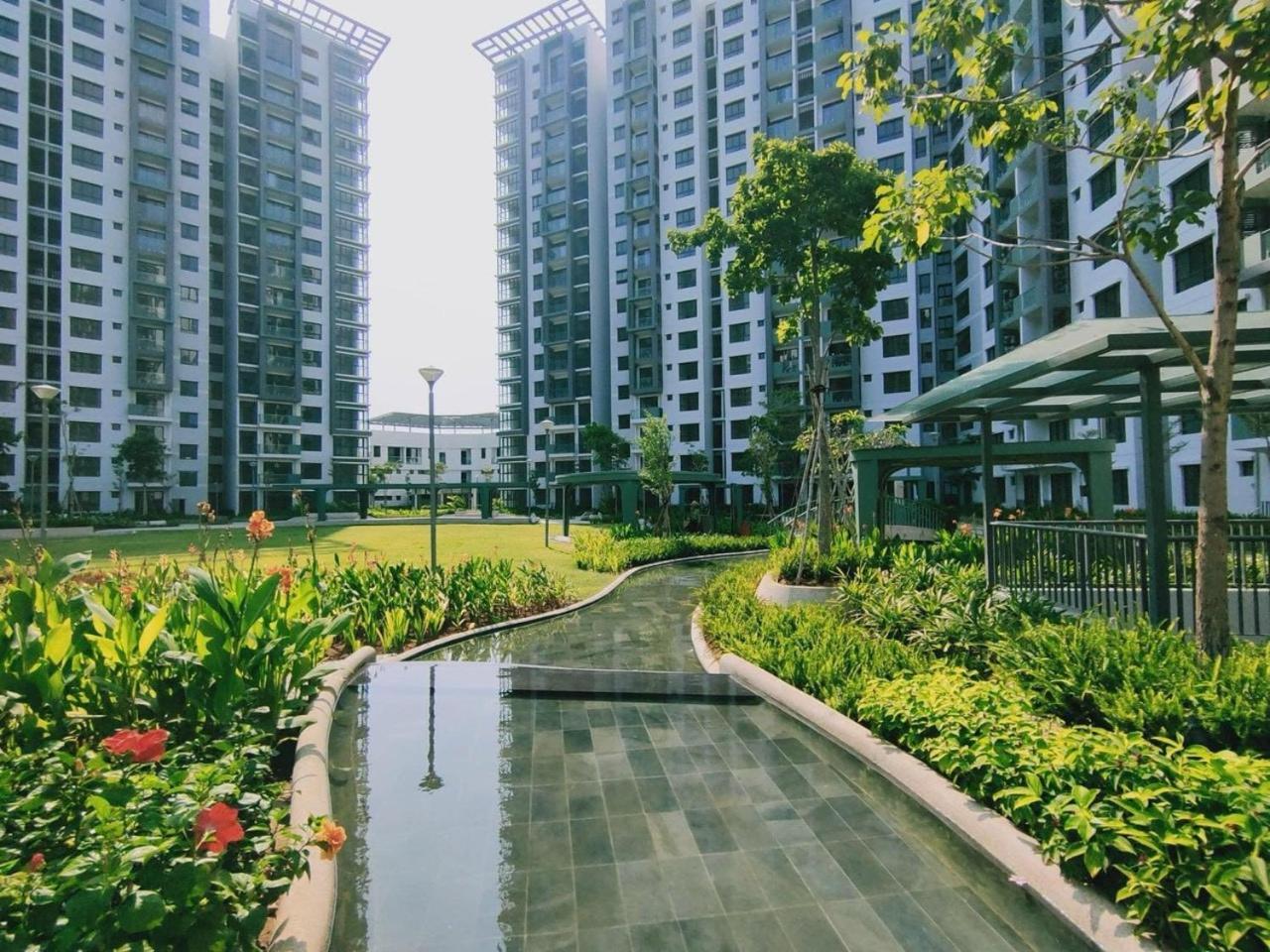 Ho 2 Phong Ngu Emerald Celadon Tan Phu